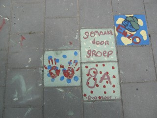 Het project en de tegel van Enzo