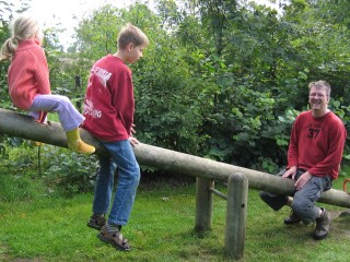 Willemijn wil steeds wippen. Zoeken naar het evenwicht
