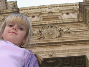 Voor de kathedraal van Armeria