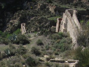 Drie watermolens op een rij