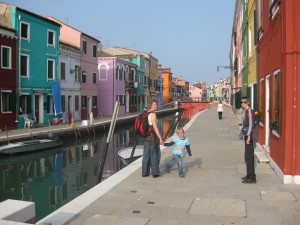 op het eiland van de glasblazers